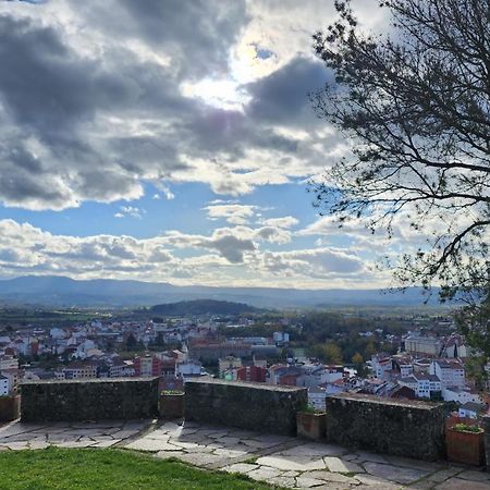 Willa O Refuxio Do Rio Monforte De Lemos Zewnętrze zdjęcie